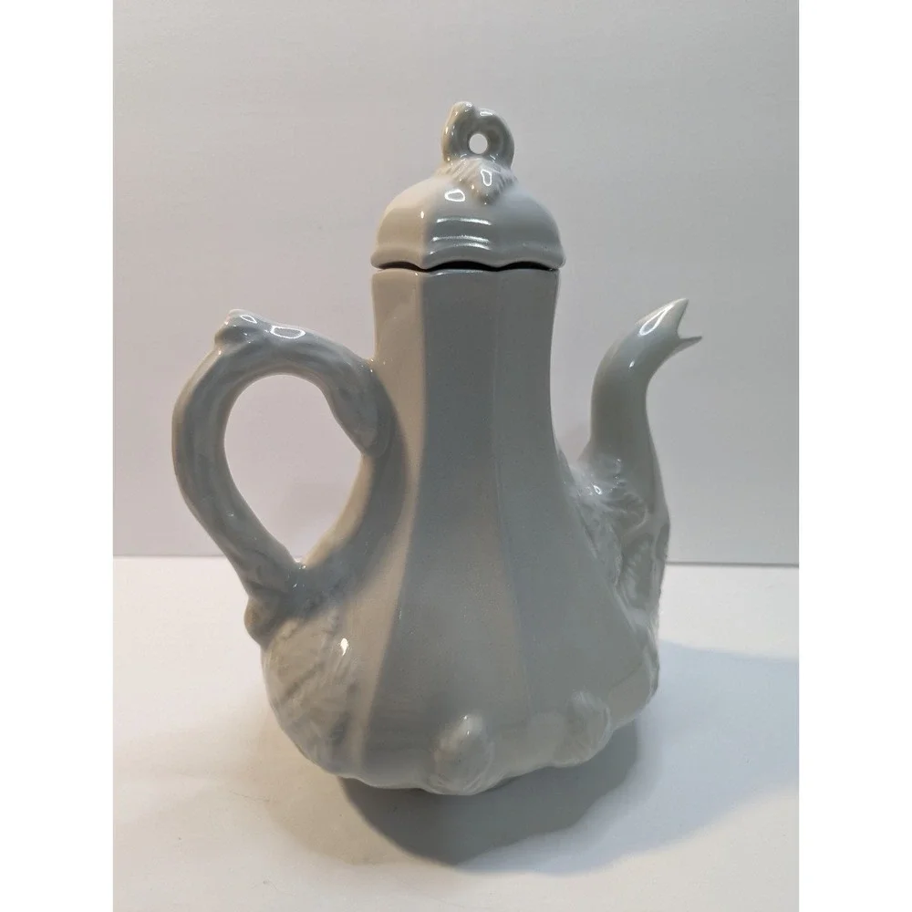 Ironstone‎ vintage grape leaf pattern coffee pot